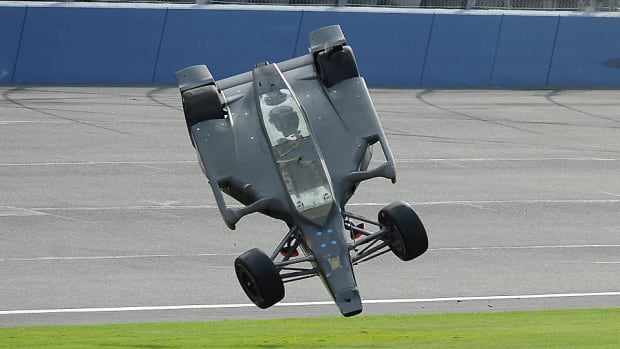 ryan-briscoe-fontana-flip.jpg